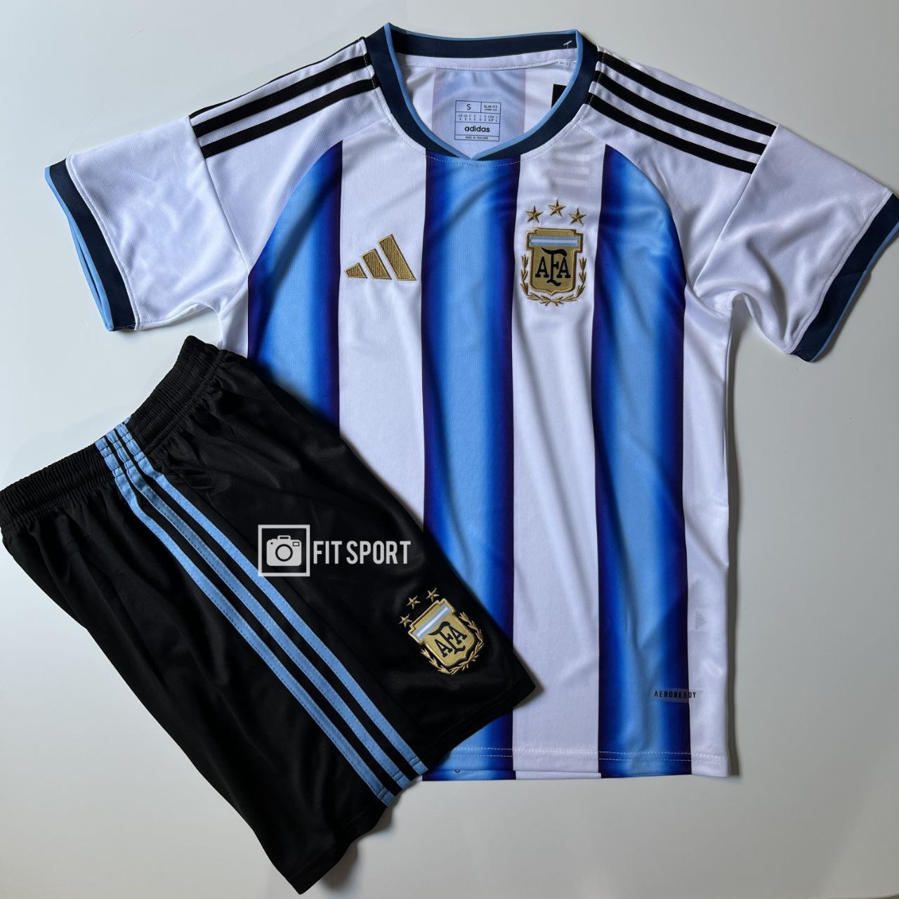 لباس آرژانتین در جام جهانی